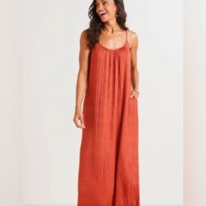 Roan + Ryan Willa crinkle maxi dress flowy adjustable straps pockets M